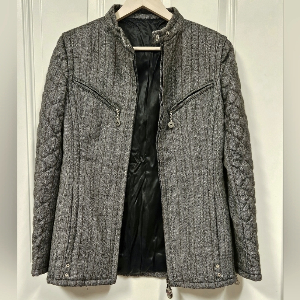 COPY - Gianfranco Ferre 100% Lana wool Quilted zip jacket full zip  size S-M